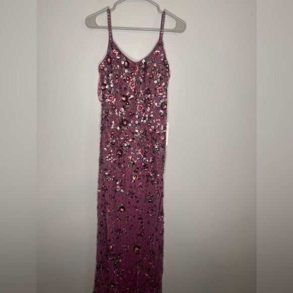 Mac Duggal Floral Beaded Scoop Neck Column Gown NWT 5477 Raspberry - Picture 6 of 9
